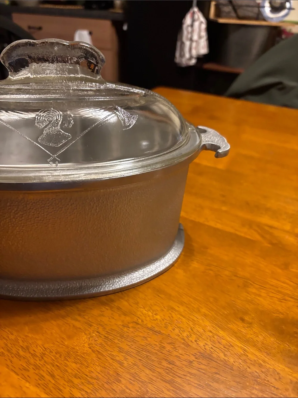 Guardian Service Glass-Lidded Serving Dish - great condition.